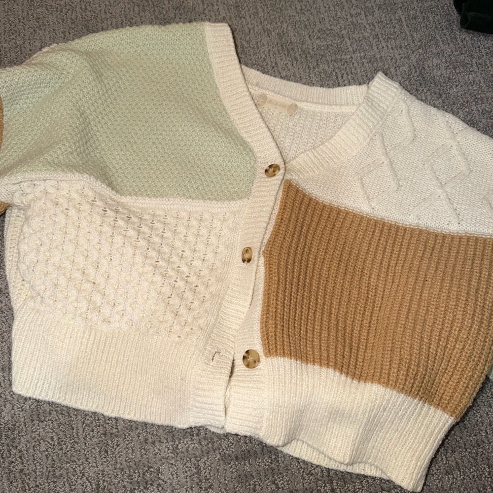 Altar’d State Patchwork Sweater Cardigan Size Medium - Picture 4 of 7